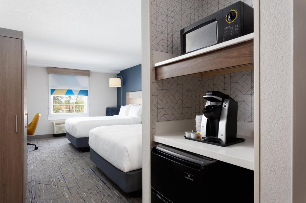 Express & By Ihg Williamsburg