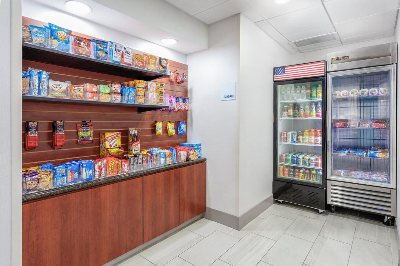 假日快车和By Ihg度假酒店