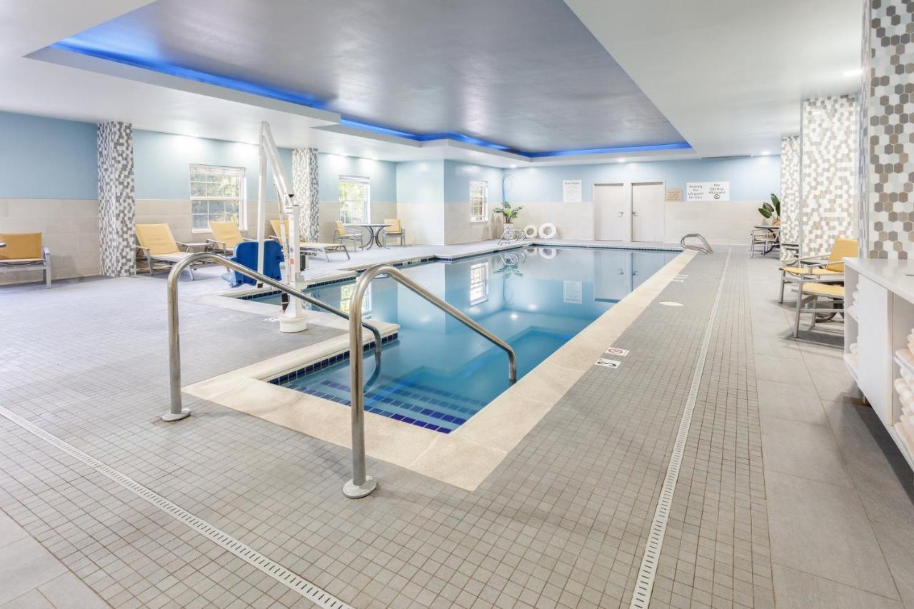 Express & By Ihg Resort
