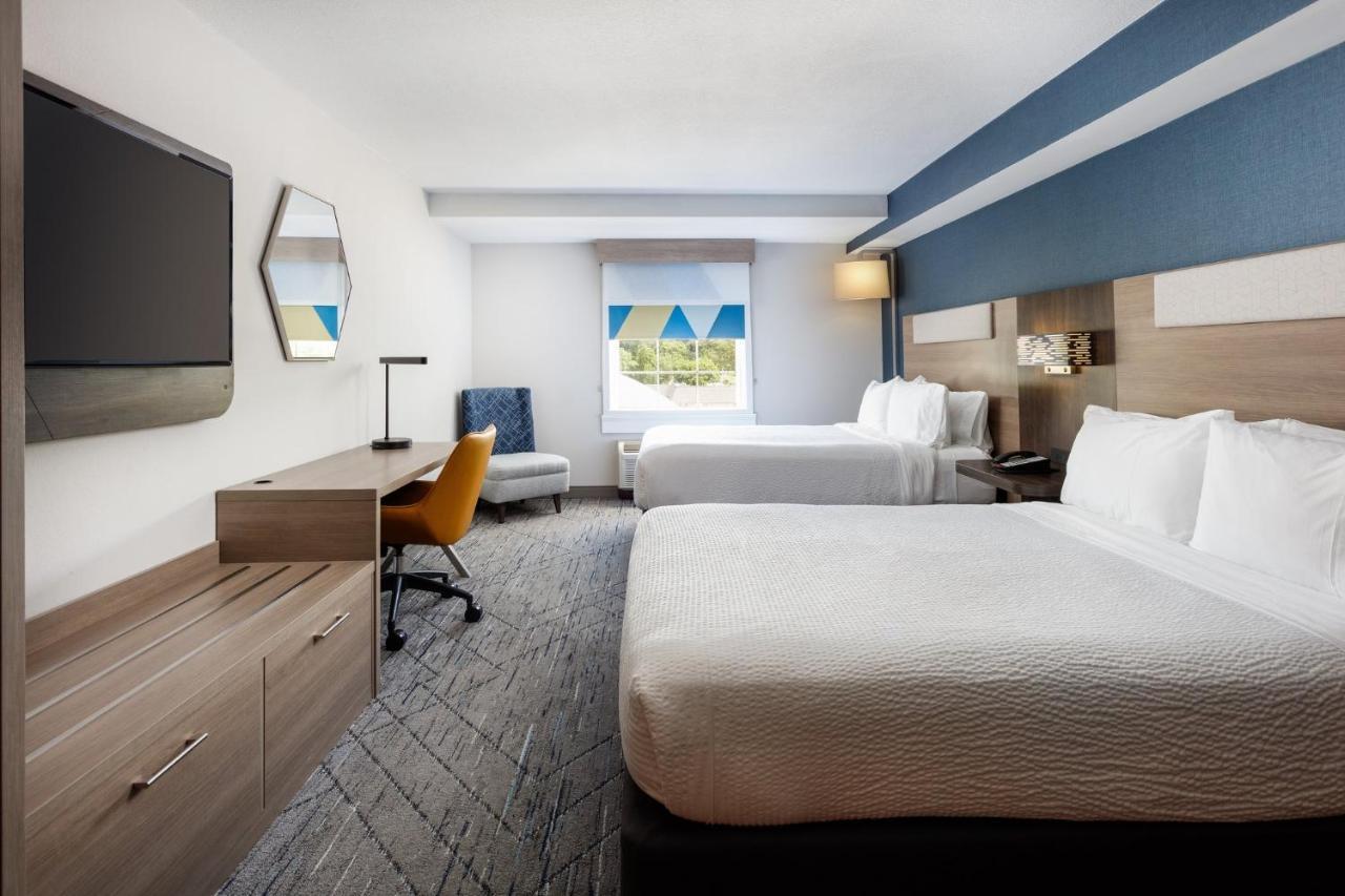 Express & By Ihg Resort