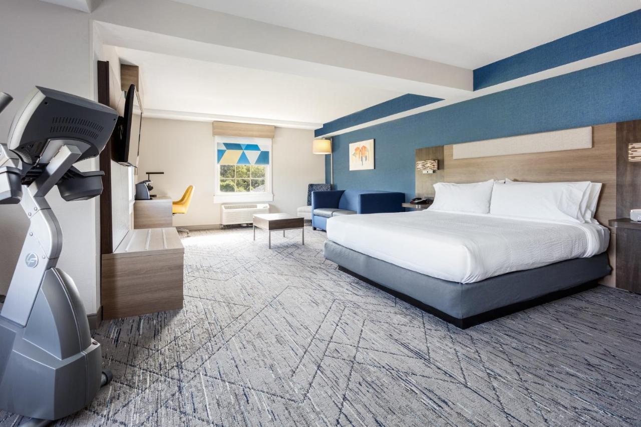 Resort Express & By Ihg Williamsburg