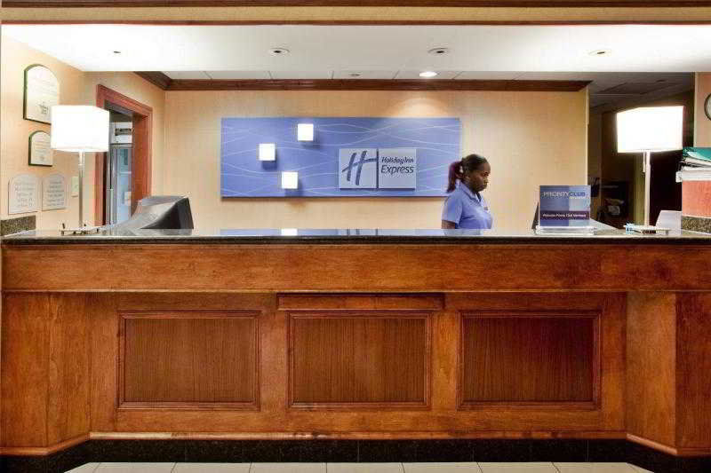 Resort Express & By Ihg 2*