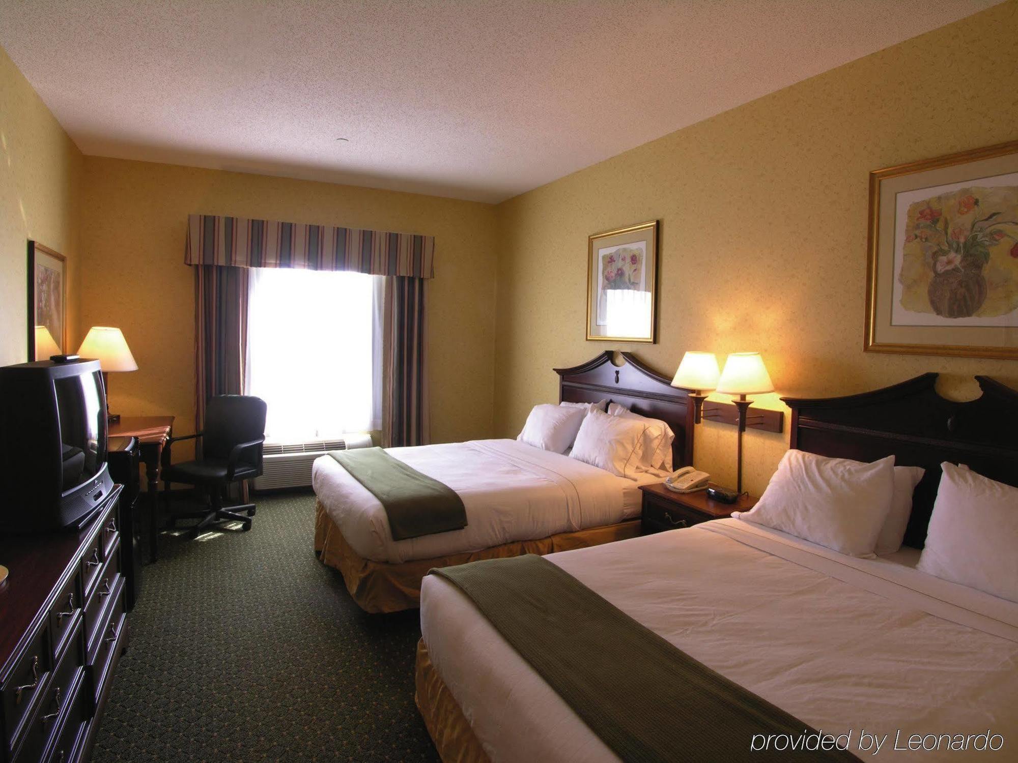 Express & By Ihg